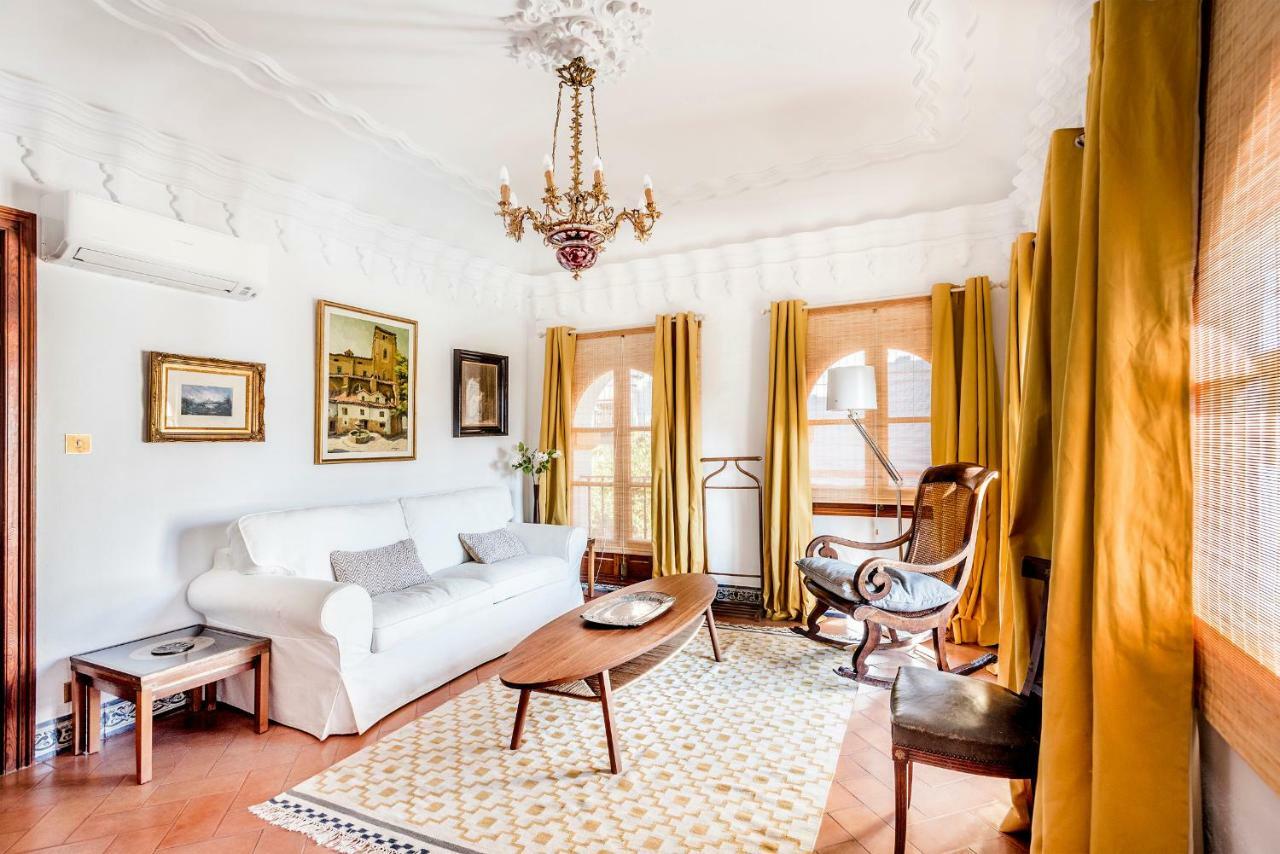Villa Elvira, Exclusive Pool And Gardens In The Heart Of Sevilla Экстерьер фото
