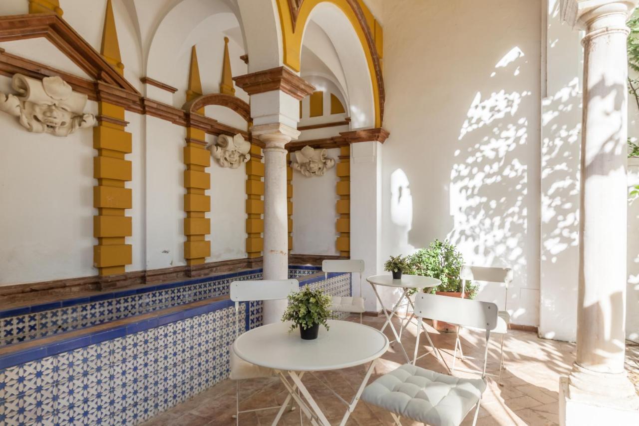 Villa Elvira, Exclusive Pool And Gardens In The Heart Of Sevilla Экстерьер фото