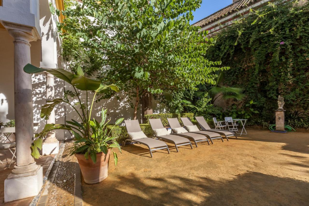 Villa Elvira, Exclusive Pool And Gardens In The Heart Of Sevilla Экстерьер фото