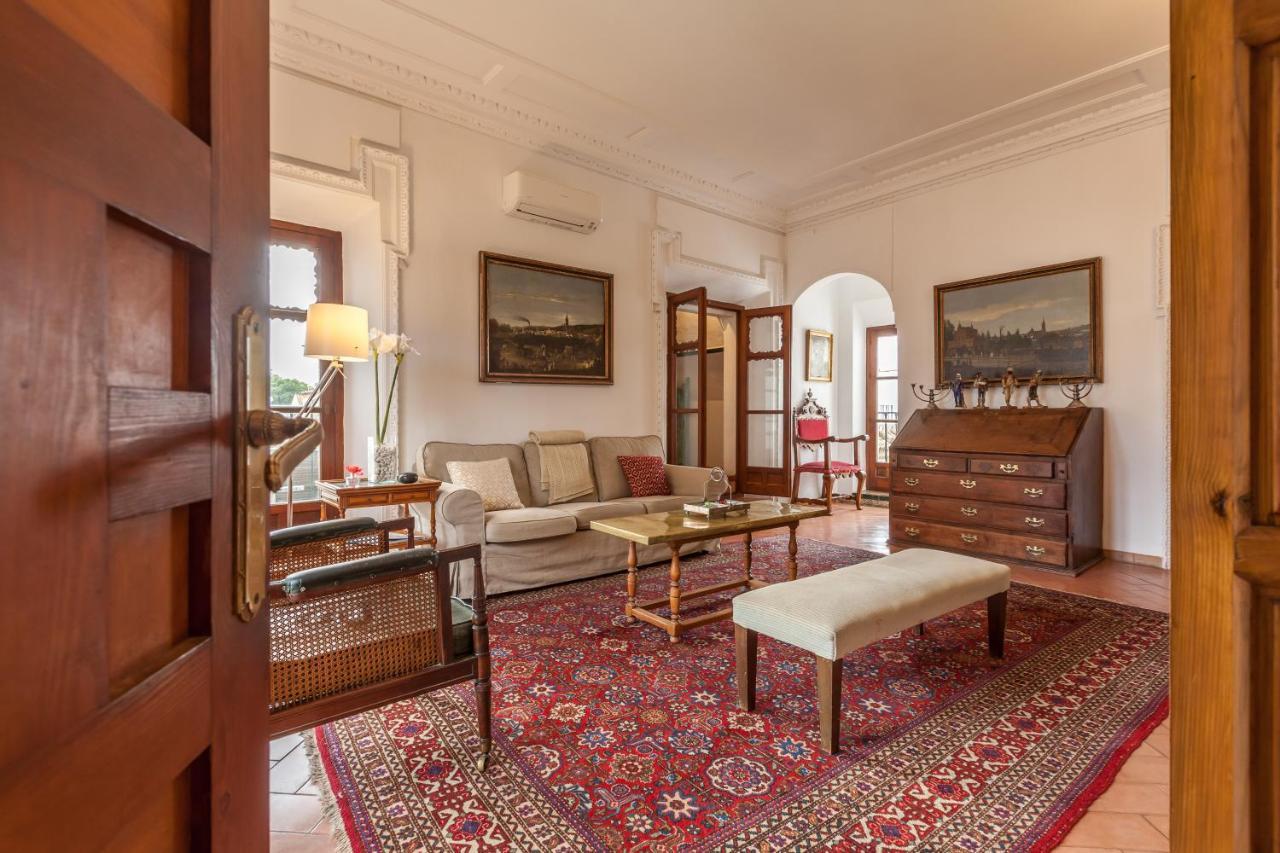 Villa Elvira, Exclusive Pool And Gardens In The Heart Of Sevilla Экстерьер фото