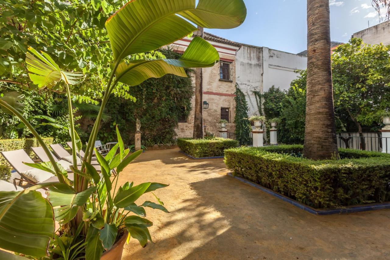 Villa Elvira, Exclusive Pool And Gardens In The Heart Of Sevilla Экстерьер фото